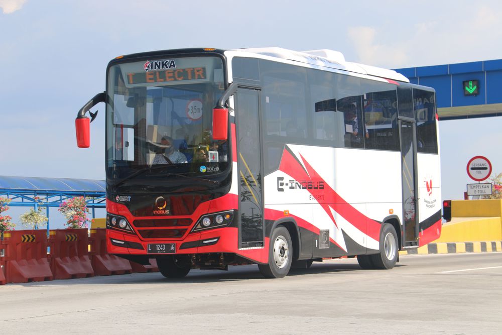 Caption foto: Bus listrik PT INKA yang seharusnya didukung dan terus dikembangkan oleh pemerintah. Foto: dok. INKA 