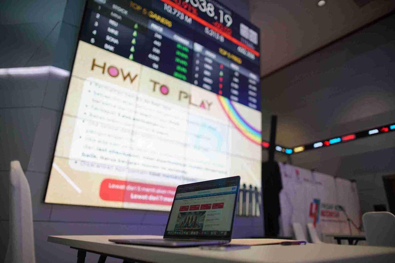 Paoanpantau IHSG di Bursa Efek Indonesia. Foto: KabarBursa/Abbas Sandji.