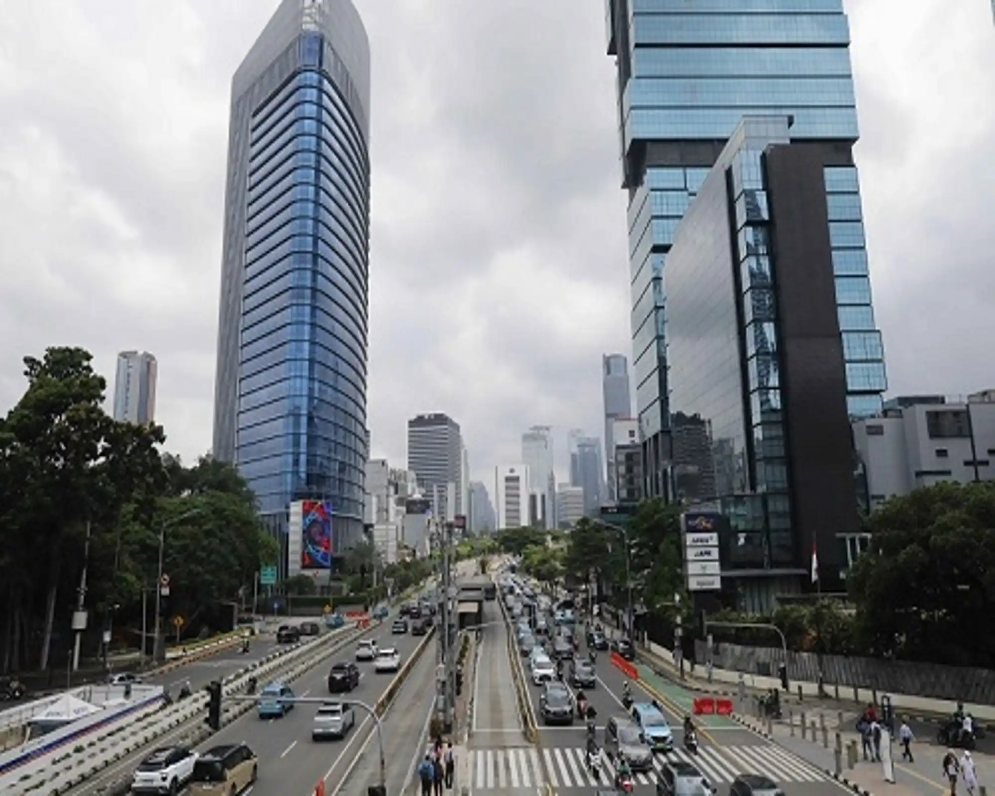 Kawasan perkantoran Sudirman, Jakarta Selatan. Foto: KabarBursa.com/Abbas
