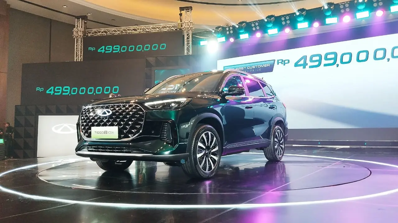 Salah satu mobil listrik China yang eksis di pasar otomotif di Tanah Air. (Foto: KabarBursa.com/Harun)