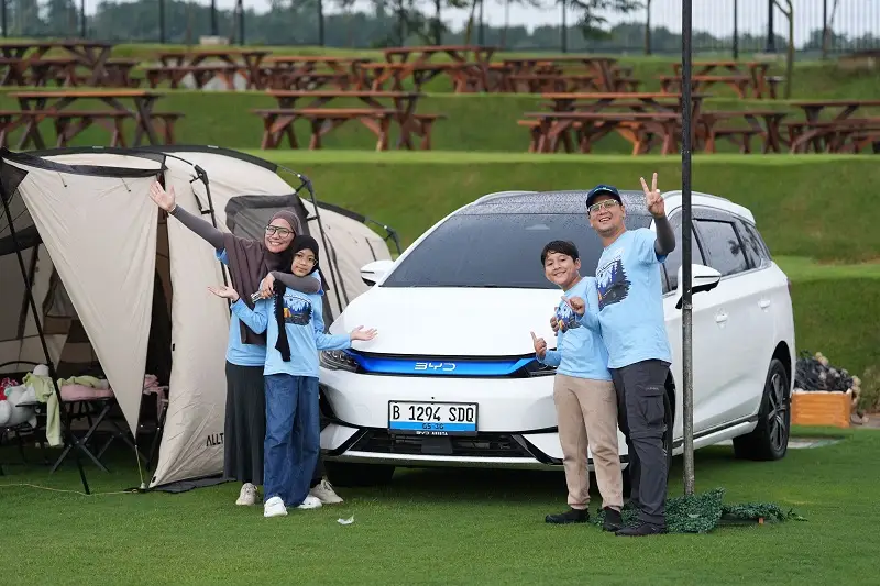  BYD pangkas sepertiga produksi karena stok mobil di dealer menumpuk. Foto: dok. BYD.