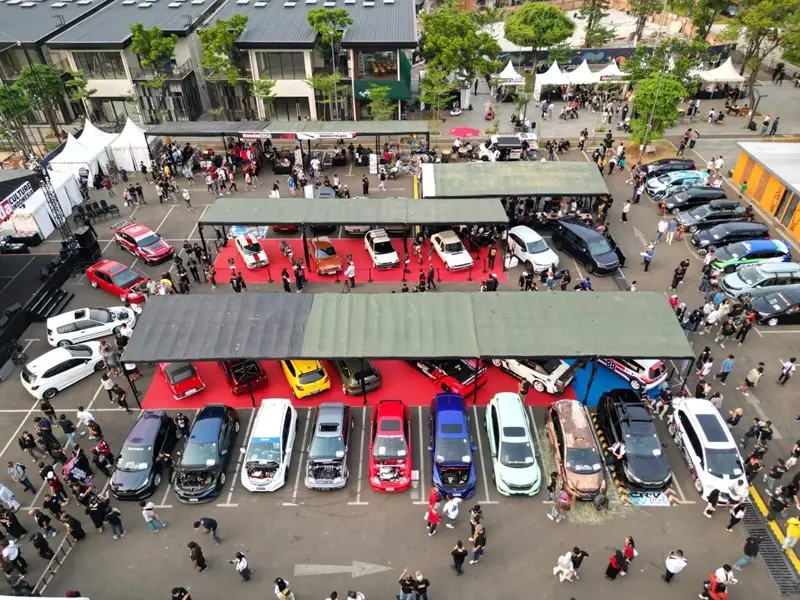 Honda Culture Indonesia Vol.2 jadi ajang kumpul komunitas, modifikasi, kolaborasi, hingga hiburan para pecinta mobil Honda. Foto: dok. HPM