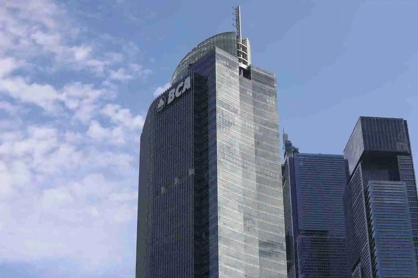Gedung PT Bank Central Asia Tbk. Foto: Dok KabarBursa.