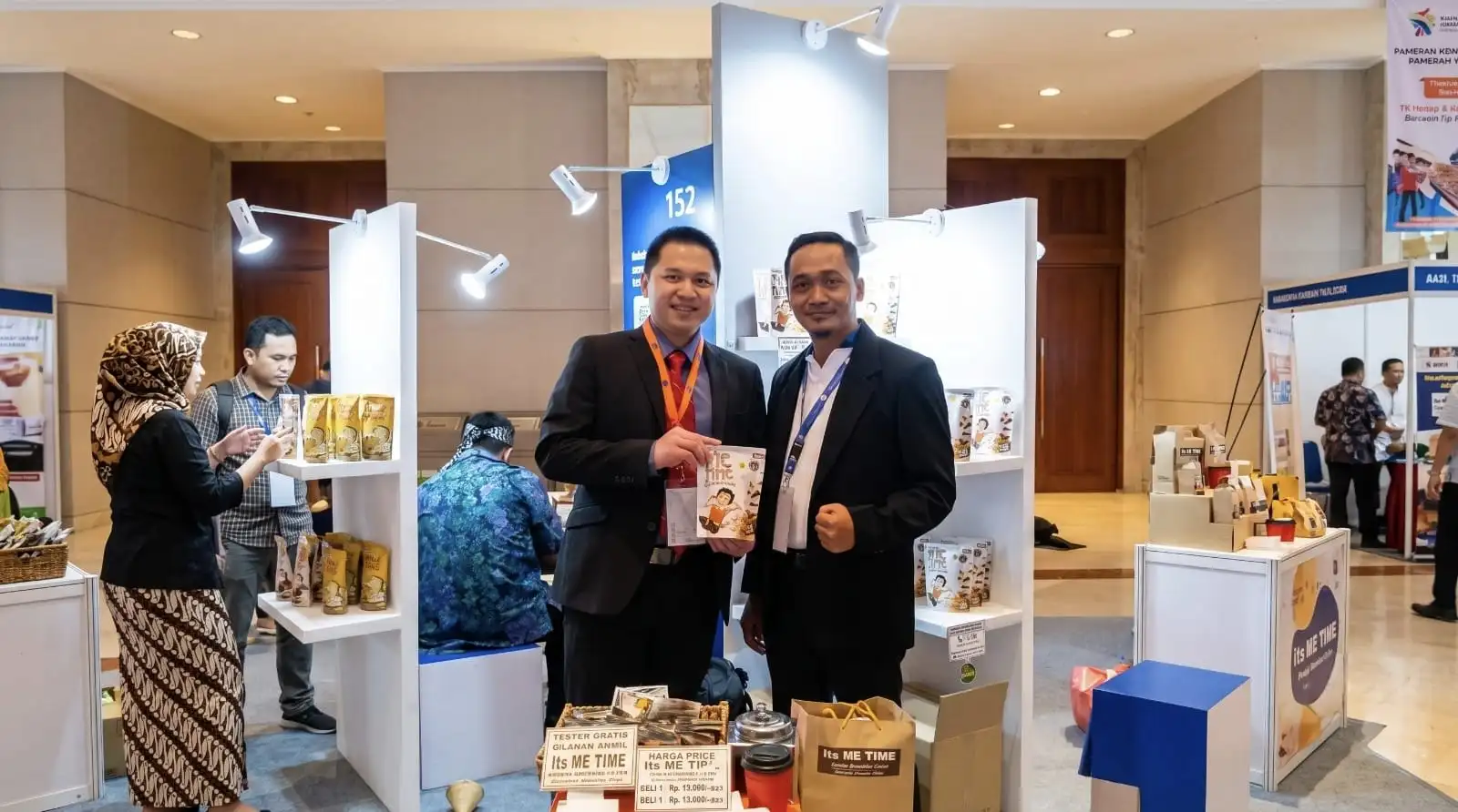 BRI dampingi It's Me Time, UMKM brownies ketan asal Sidoarjo tembus pasar ekspor hingga Australia. Foto: dok. BRI
