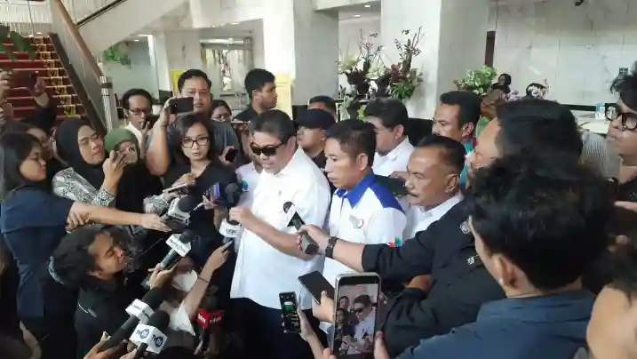 Penasihat Khusus Presiden Bidang Ketenagakerjaan dan Kesejahteraan Buruh, Said Iqbal mendatangi Kantor Menteri Keuangan Purbaya Yudhi Sadewa, Rabu, 8 Juli 2026. Bahas usulan dan masalah pajak Jaminan Hari Tua (JHT) dalam BPJS Ketanagakerjaan. (Foto: Harun Rasyid/KabarBursa.com)