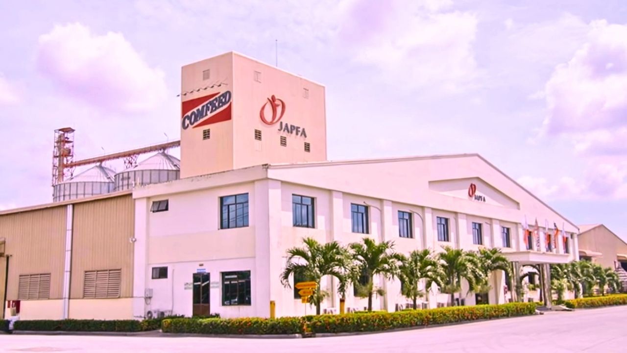 Tersulut Permintaan Tinggi, Saham JPFA Lompat 7,24 Persen