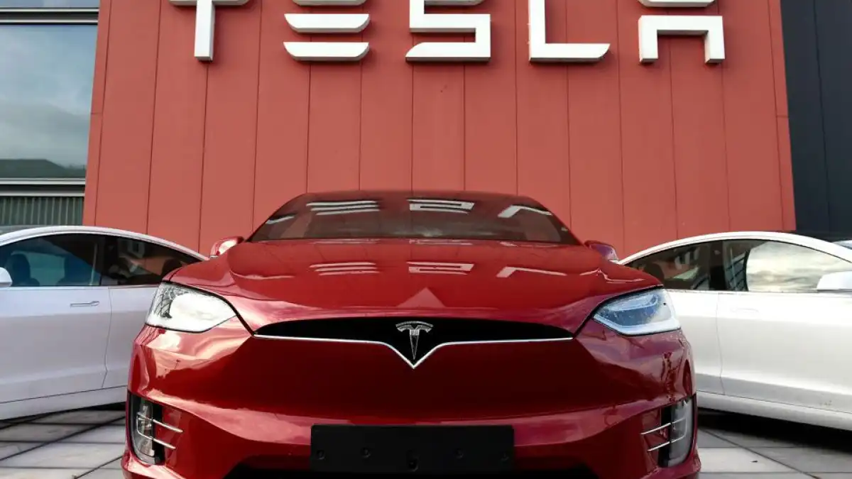 Penjualan Tesla Babak Belur, Drop hingga 75 Persen