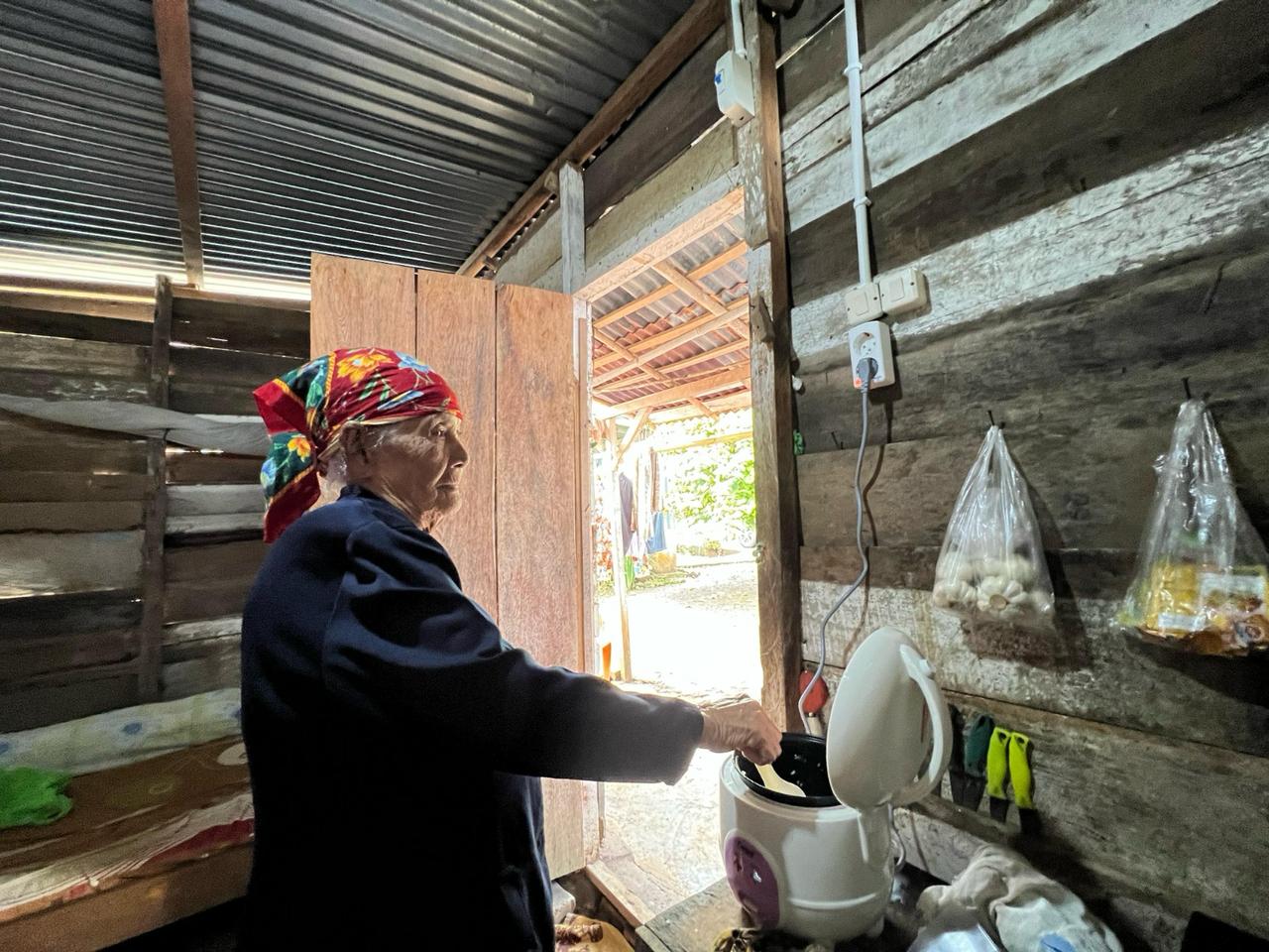 Bulan Penuh Berkah: PLN Beri Listrik Gratis Bagi 2.597 Rumah