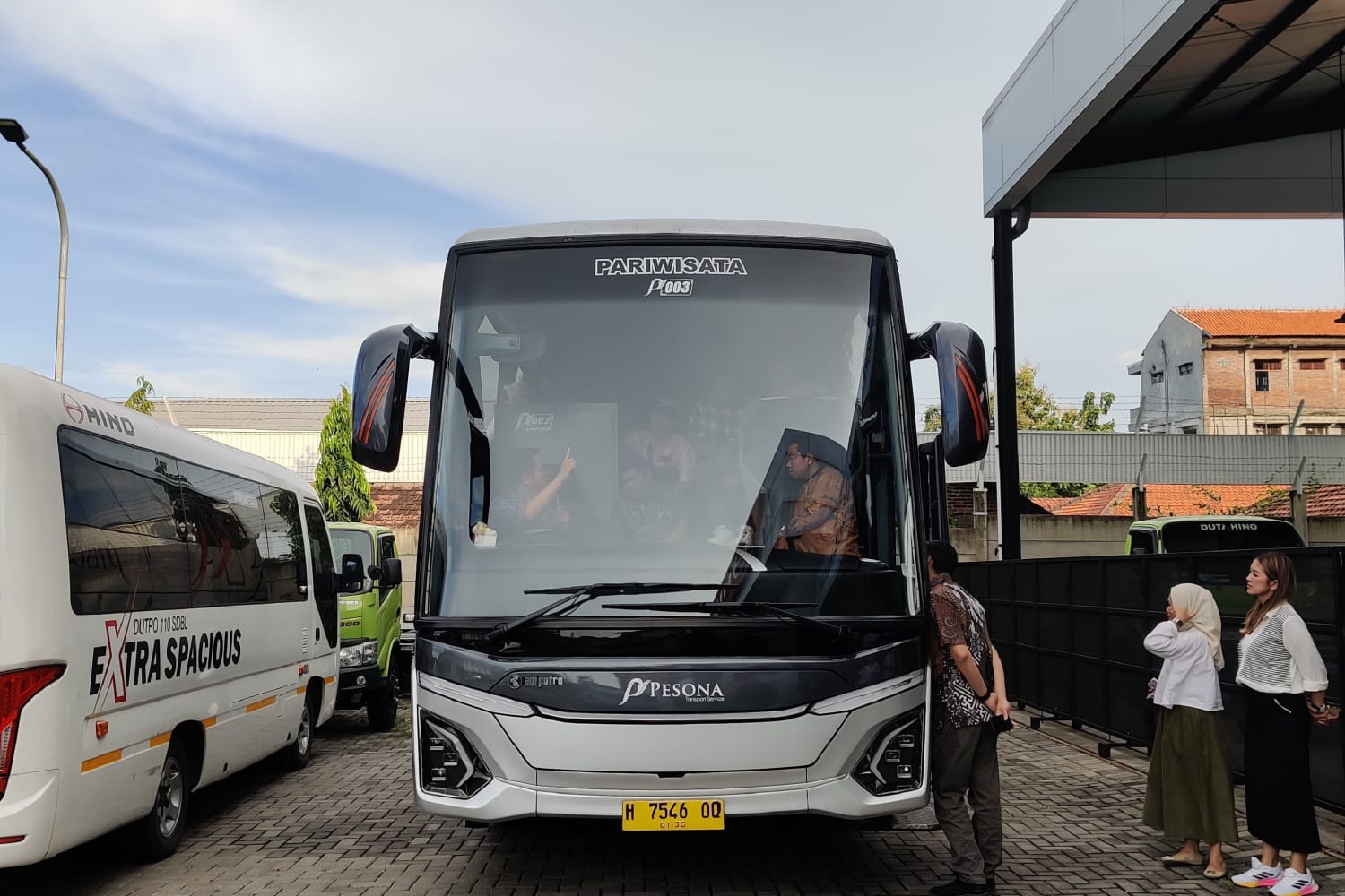 Hino Gelar Pelatihan Keselamatan untuk Sopir dan PO Bus