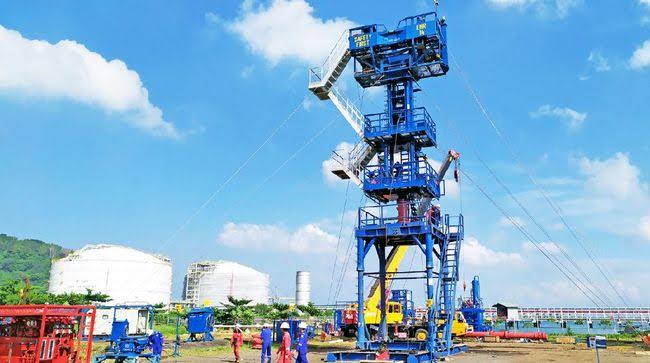 Harga Minyak Anjlok, Brent-WTI Lemah Lebih dari Satu Persen