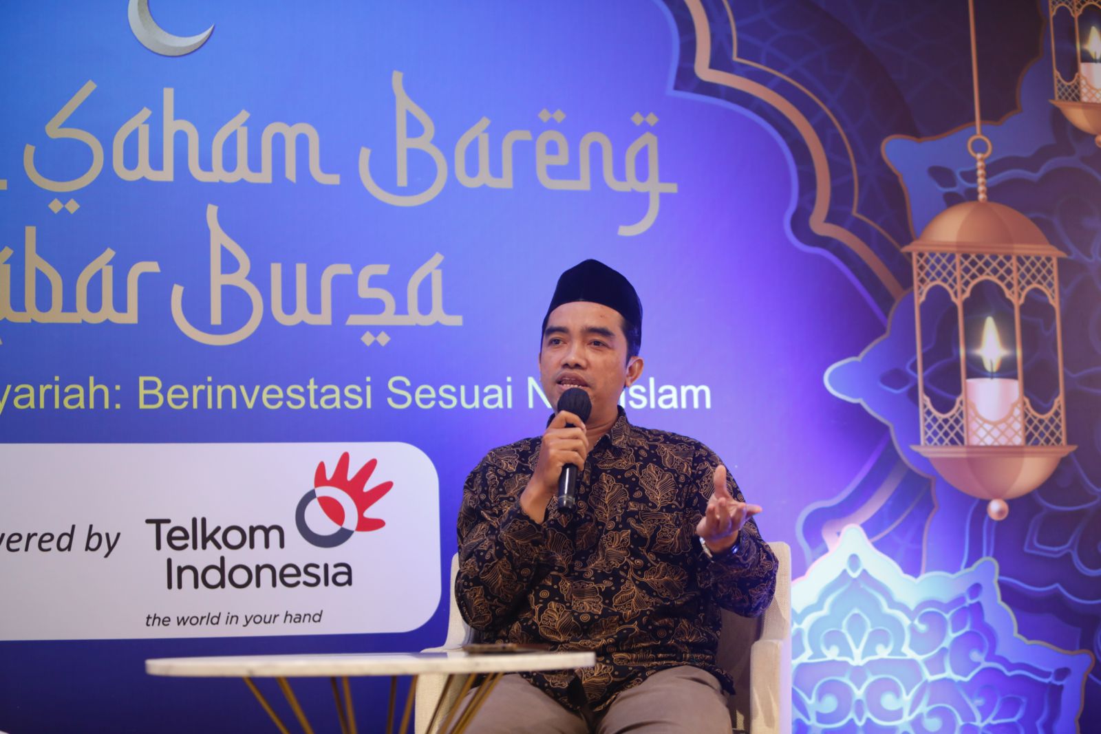 Prospek IHSG usai Ambruk: Saham Syariah Jadi Alternatif