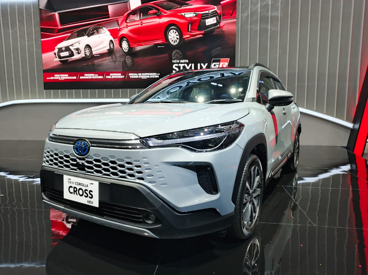 Ekspor Toyota Terkendala Perang, Permintaan di Eropa Merosot