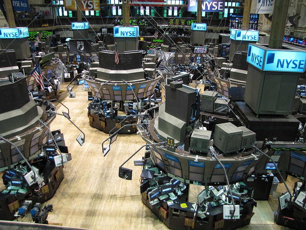 S&P 500 Berakhir Menguat, Nvidia dan Tesla Melonjak