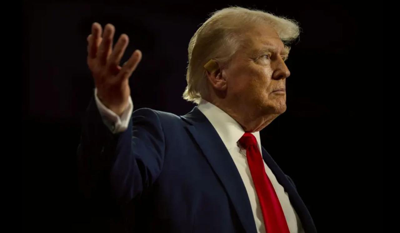 Trump Ancam 25 Persen untuk Negara Pembeli Minyak Venezuela