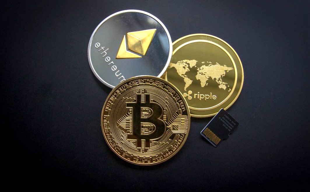 Bitcoin Mantul, Kapitalisasi Kripto Tembus USD2,74 Triliun