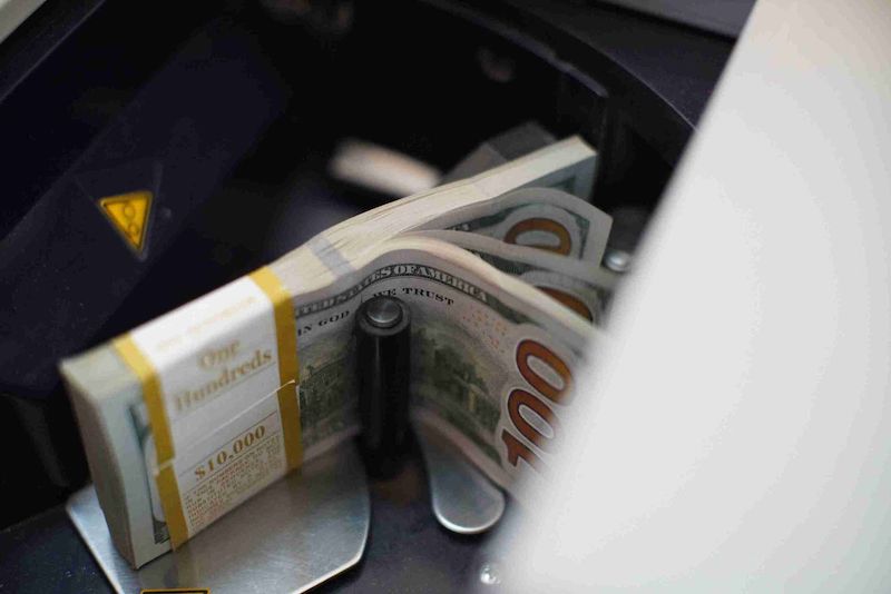 Ketidakpastian Global Dorong Arus Keluar Modal Asing