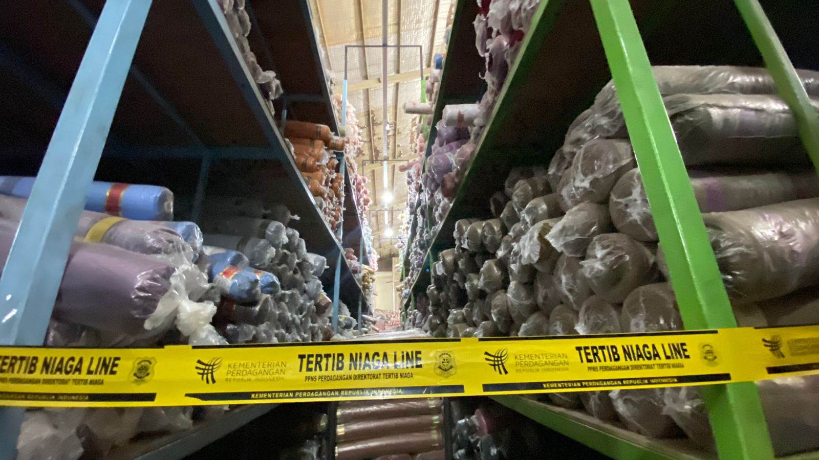 RI Jadi Tempat Pembuangan Produk Impor Efek Tarif Trump 