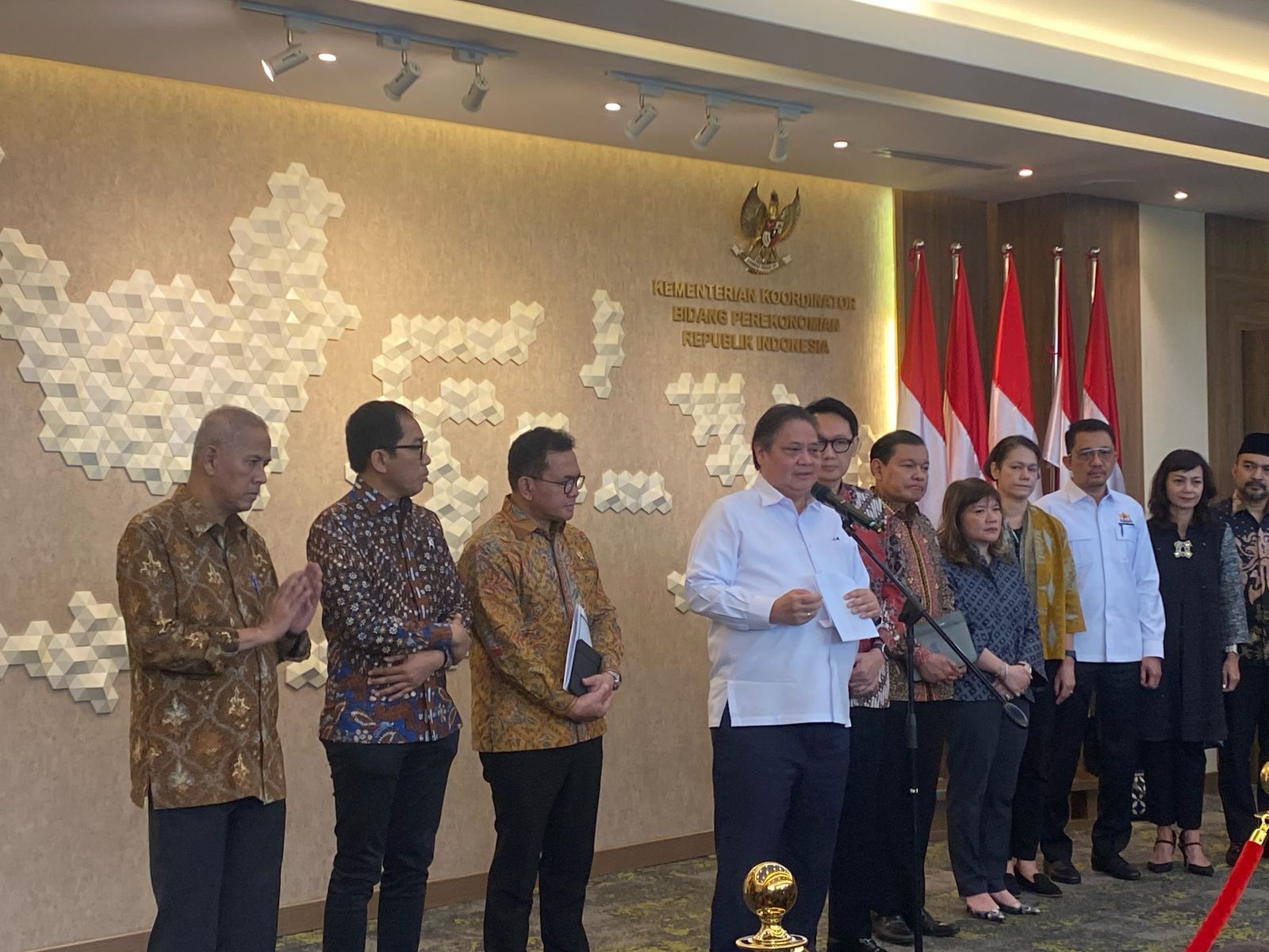 Airlangga Ajak 100 Asosiasi Bahas Kebijakan Trump