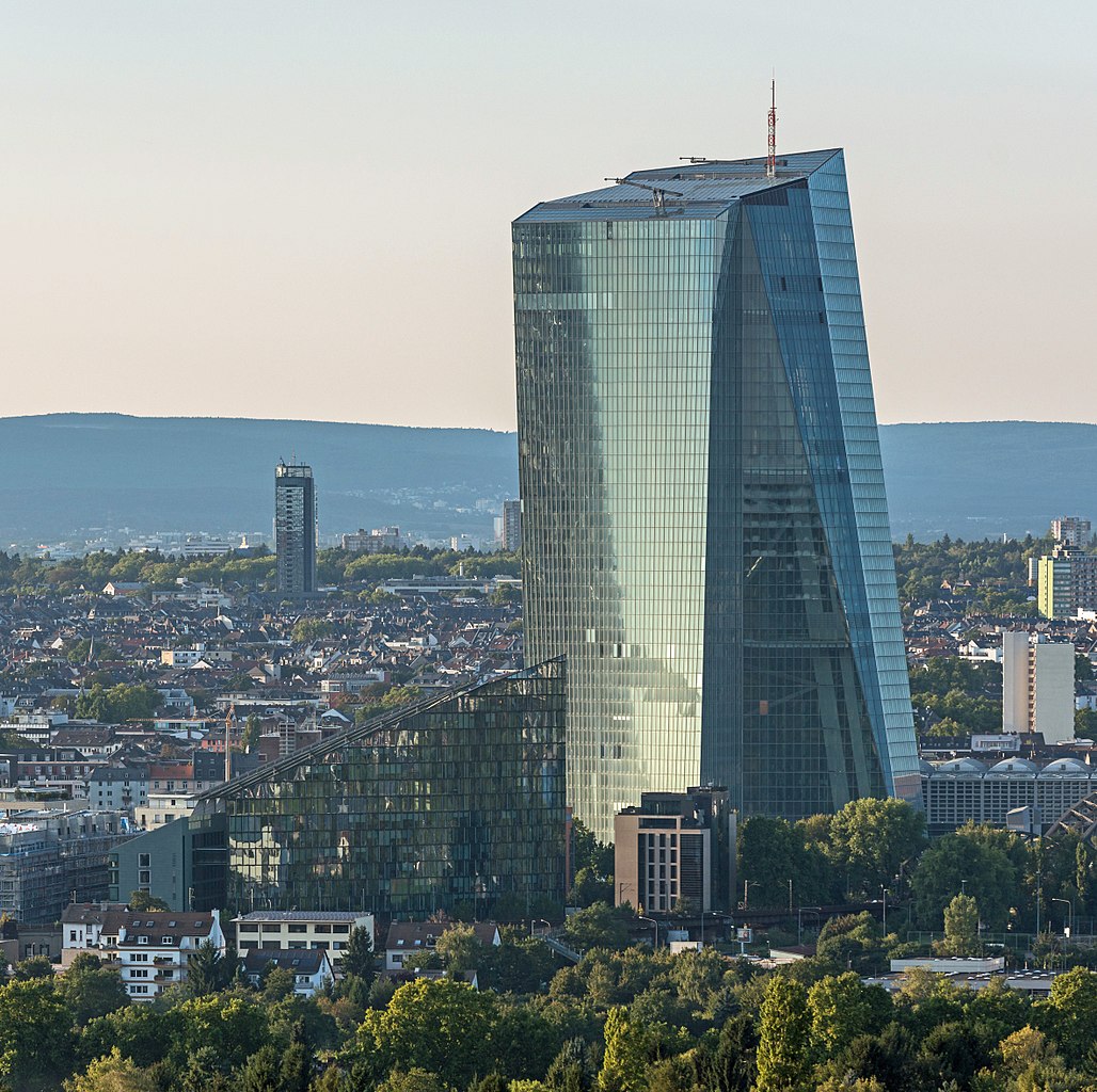 ECB Janji Menjaga Stabilitas Pasar, Dampak Tarif Trump