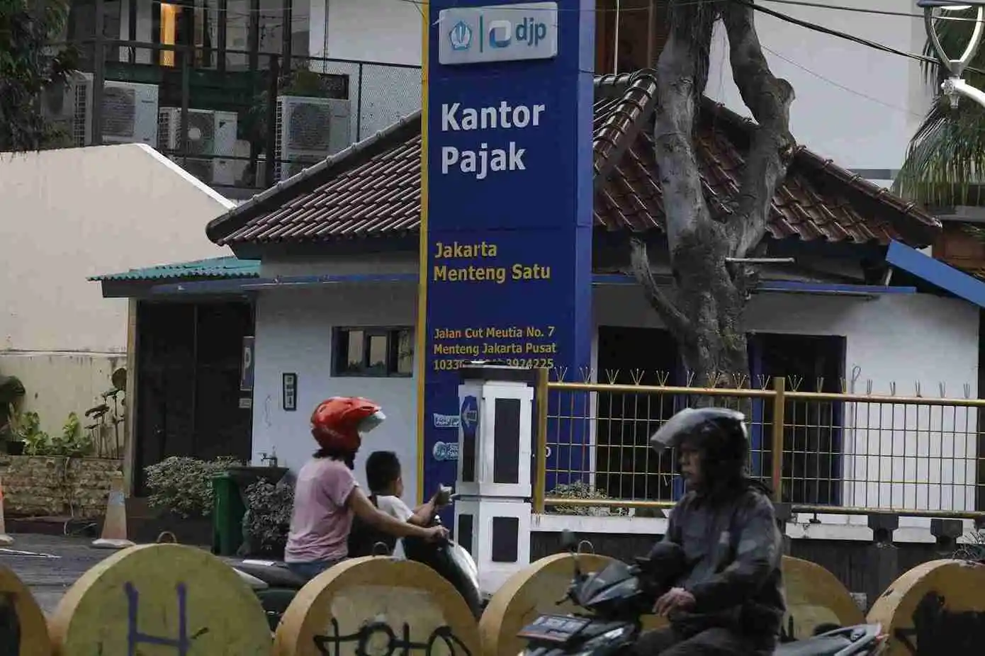 Meski Pulih Penerimaan Pajak Dibayangi Perang Tarif China-AS
