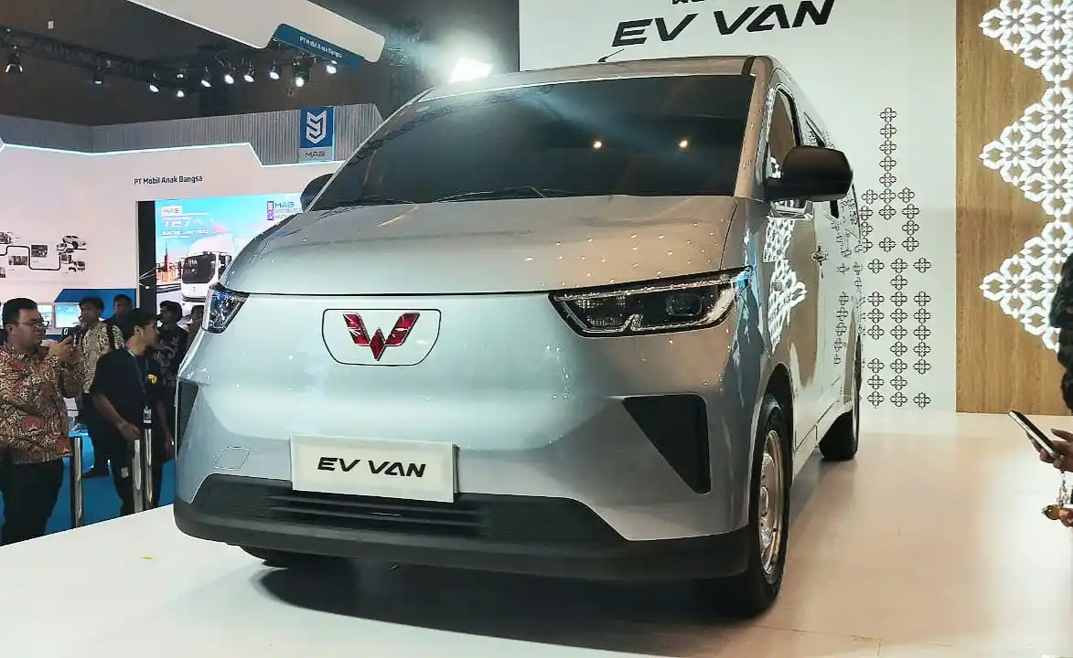 Wuling dan Electronic City Berkolaborasi, Cloud EV jadi Hadiah Belanja