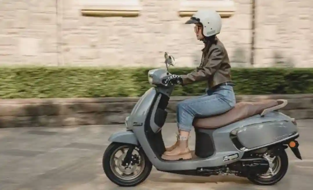Suzuki Rilis Motor Baru, Punya Gaya Retro dan Harganya Miring