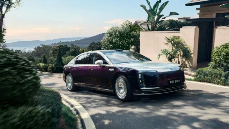 Maextro S800 Laku Keras, Maybach Kalah Saing?
