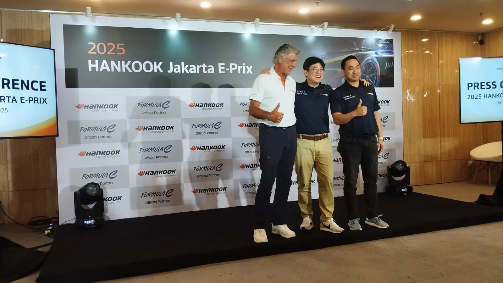 Hankook Hadirkan Ban Canggih di Formula E Jakarta 2025