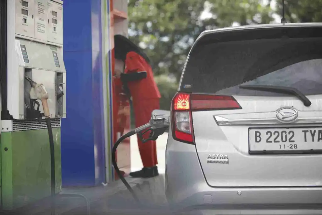 Minyak Ambles usai Meredanya Ketegangan di Timur Tengah