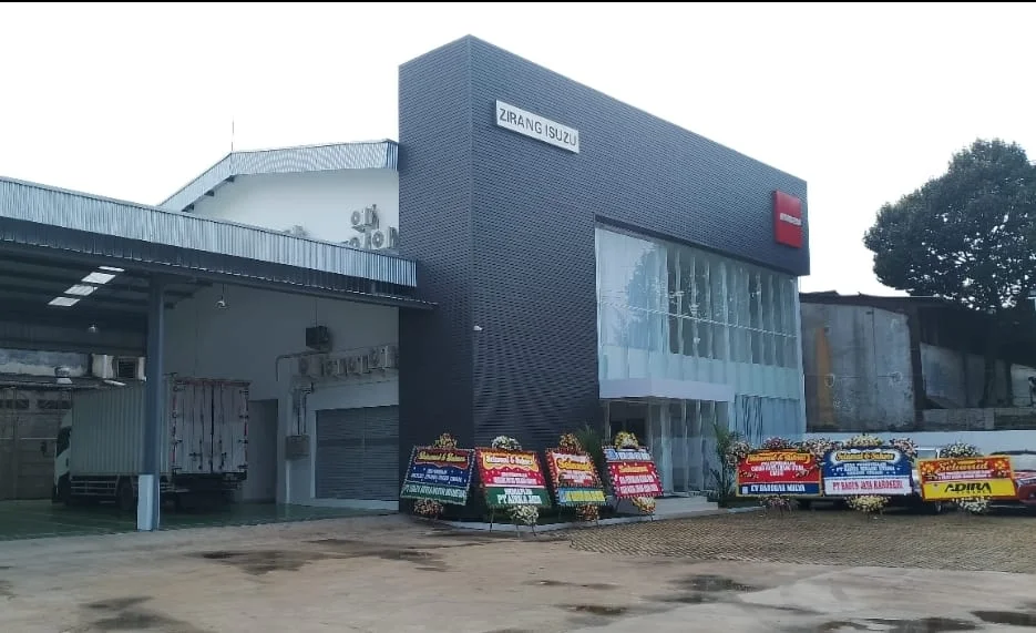 Dealer Zirang Isuzu Resmi Dibuka di Cimahi, Cek Fasilitasnya
