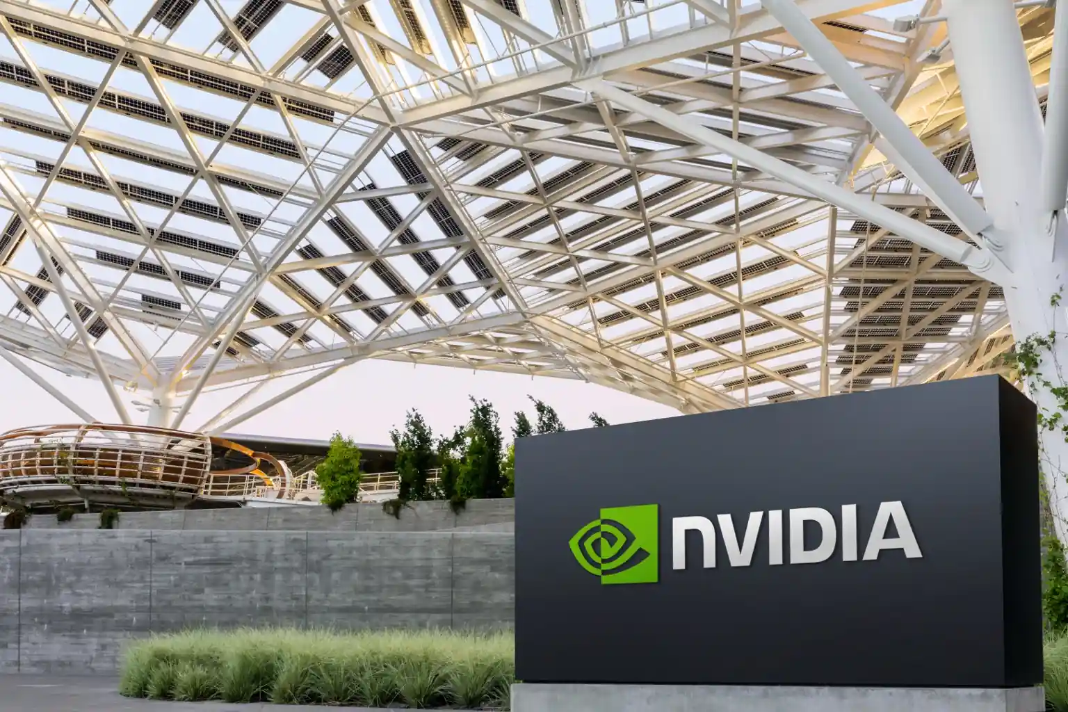 Nvidia Jadi Emiten Publik Pertama di Dunia Bernilai Rp65.200 triliun
