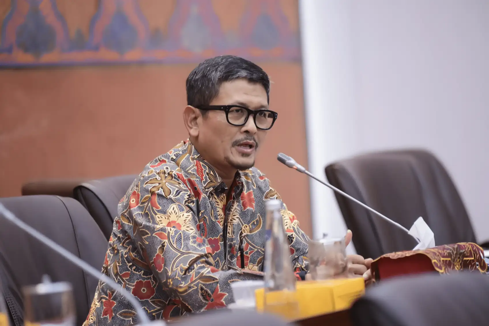 Tarif AS Mengancam Industri RI, DPR Serukan Perlawanan Diplomatik