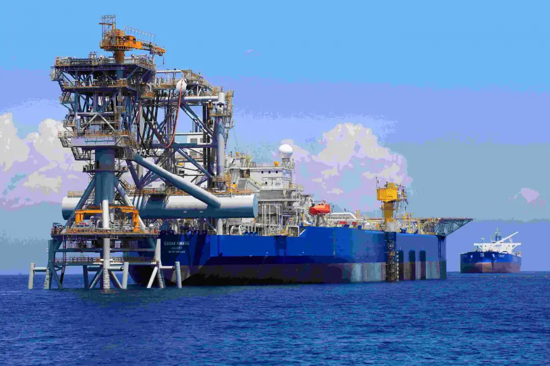 Harga Minyak Dunia Lanjut Menguat, tapi Dihadang Produksi Saudi dan Ketidakpastian Tarif