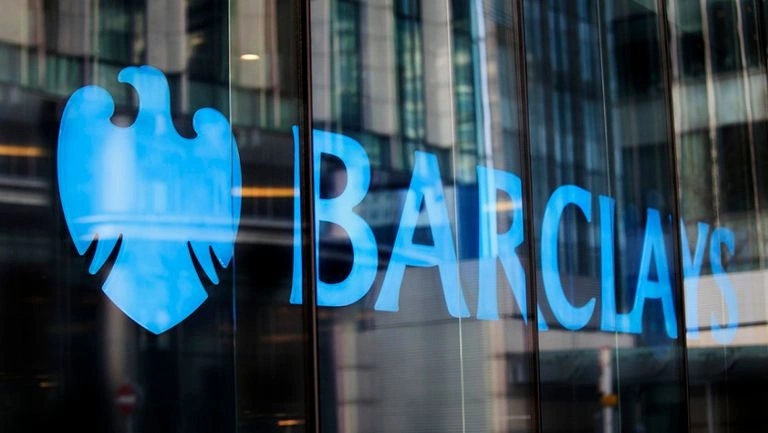 Bank Tertua di Inggris Raup Rp10,8 Triliun dari Pembiayaan Hijau, Perluas Strategi Transisi Iklim hingga 2030