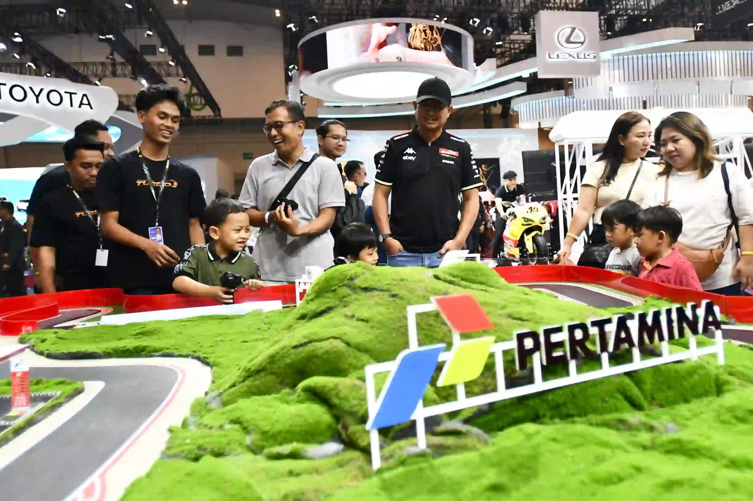 Pertamina Raih Best Booth Interactive Experience di GIIAS 2025
