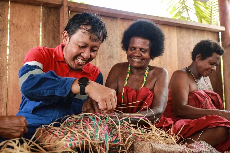 Pertamina Bangun Kampung Adat Malasigi Papua Berdikari Energi