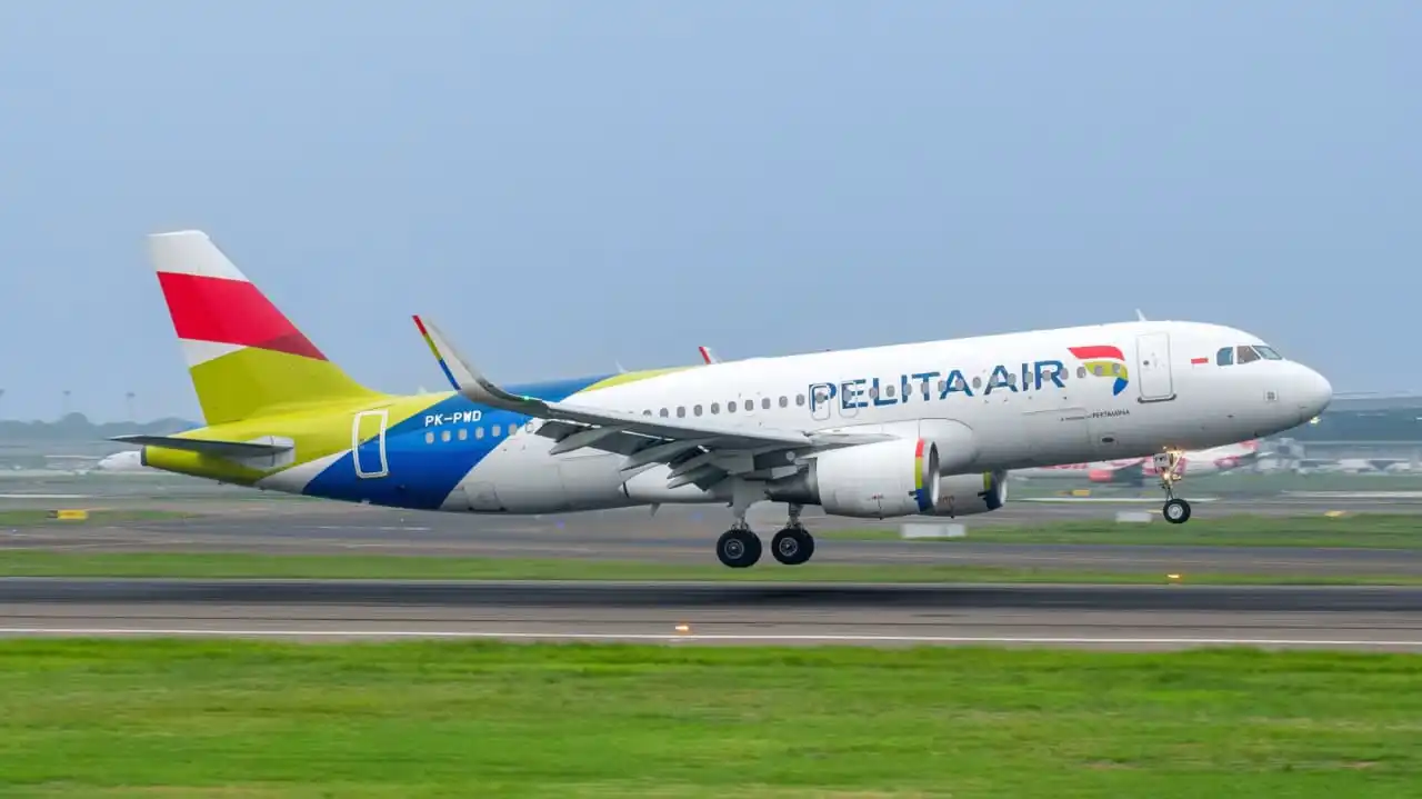 Pemerintah Berikan Penghargaan On-Time Performance Terbaik kepada Pelita Air