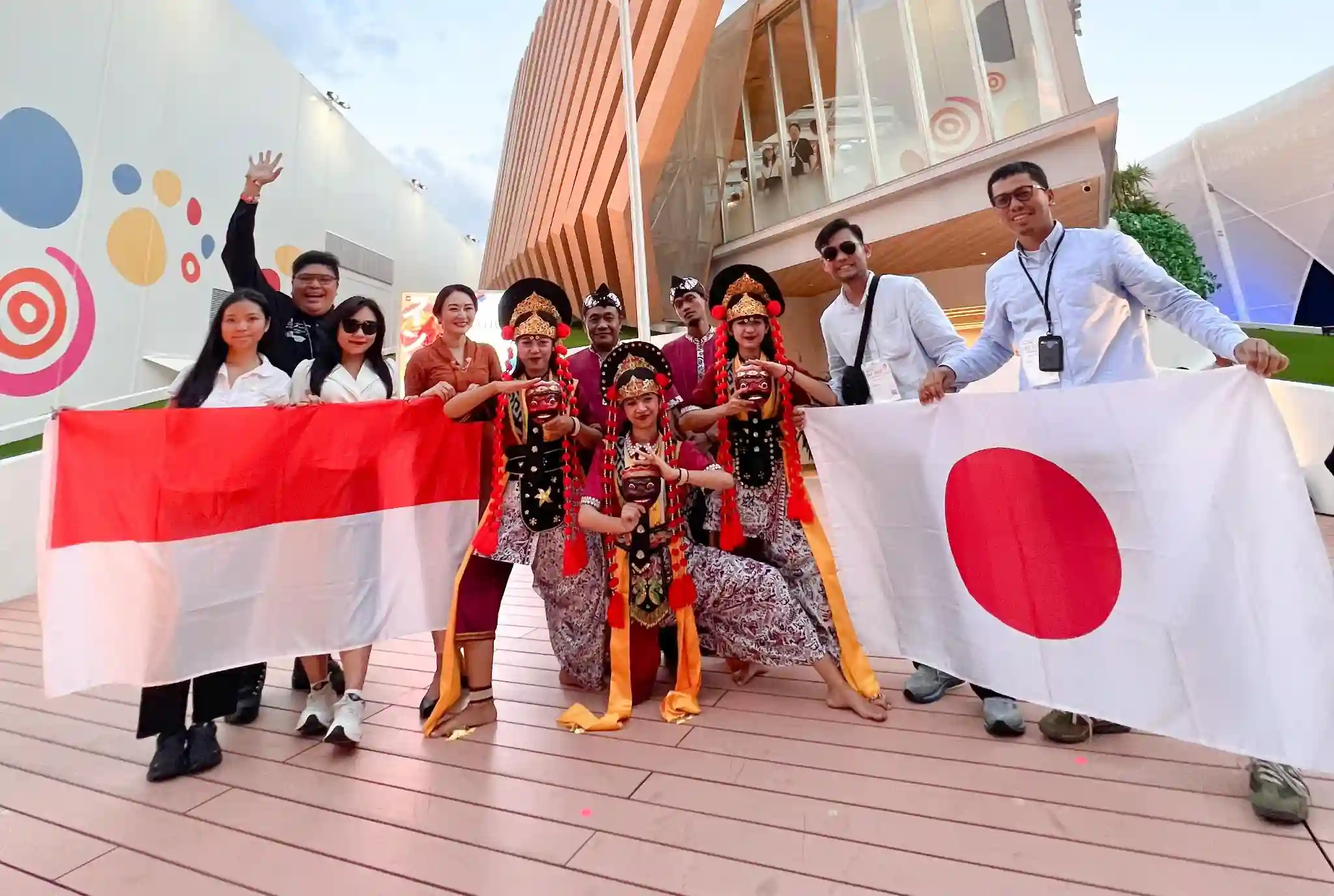 Pertamina Bawa Budaya Tari Topeng Indramayu, Viral di Osaka Expo 2025
