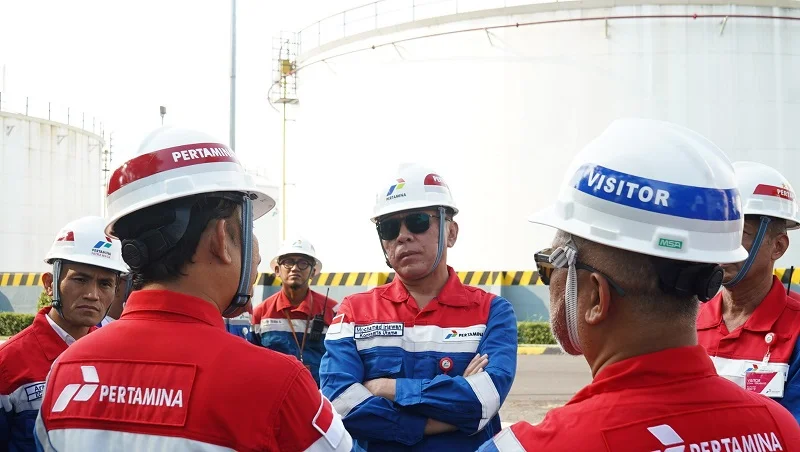 Komisaris Pertamina Sidak BBM Rewulu di Hari Libur