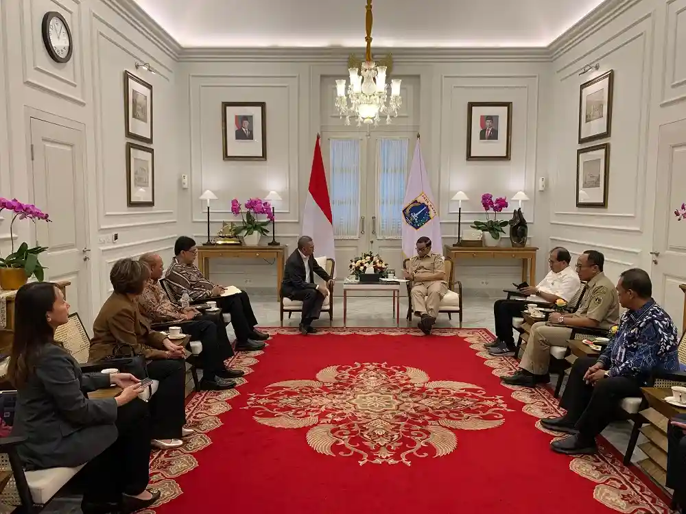 Nusantara Infrastructure Audiensi dengan Gubernur Jakarta Bahas Pembangunan Tol JORR
