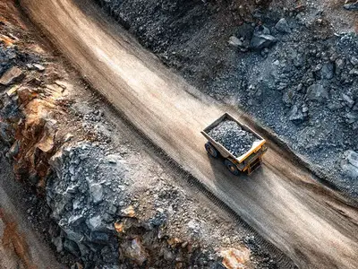 Katalis Positif Muncul, Akankah AMMN Segar di Minggu Depan?