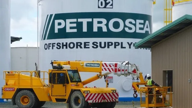 PTRO Bidik Re-Rating Saham: Kontrak Jumbo, Emas, Offshore, hingga Agenda MSCI