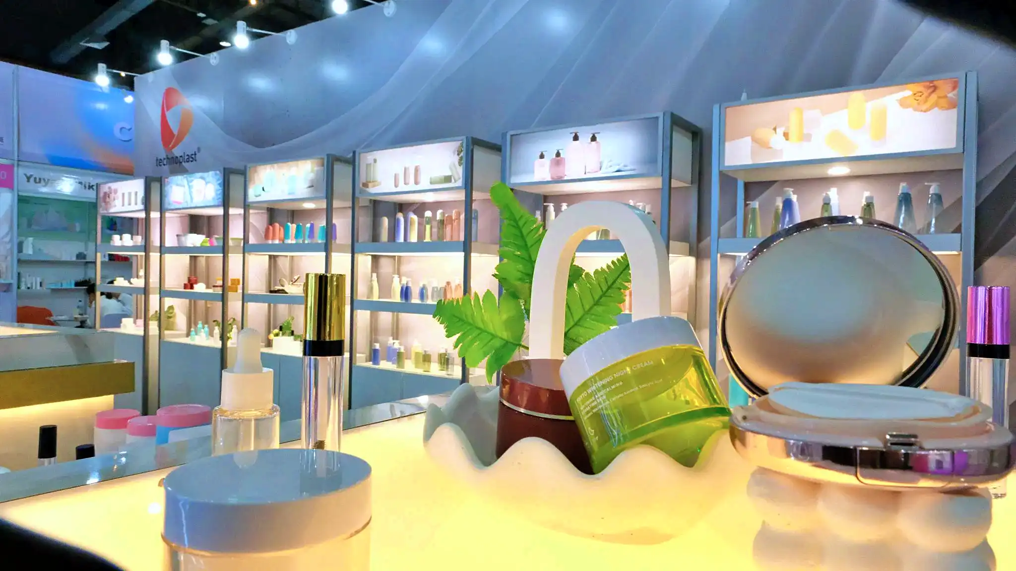IHLS Expo 2025: LIVE Hadirkan Produk Anyar dan Strategi Baru