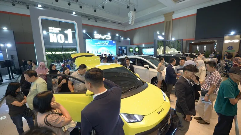 City Car Listrik BYD ATTO 1 Mejeng di GIIAS Bandung