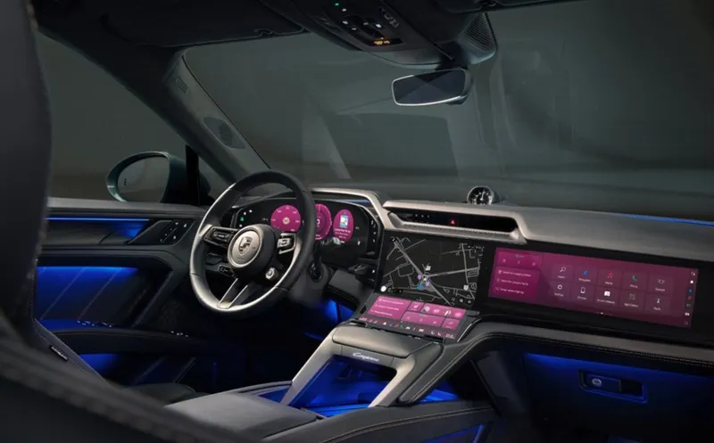 SUV Listrik Cayenne Tawarkan Interior Canggih yang Bikin Takjub