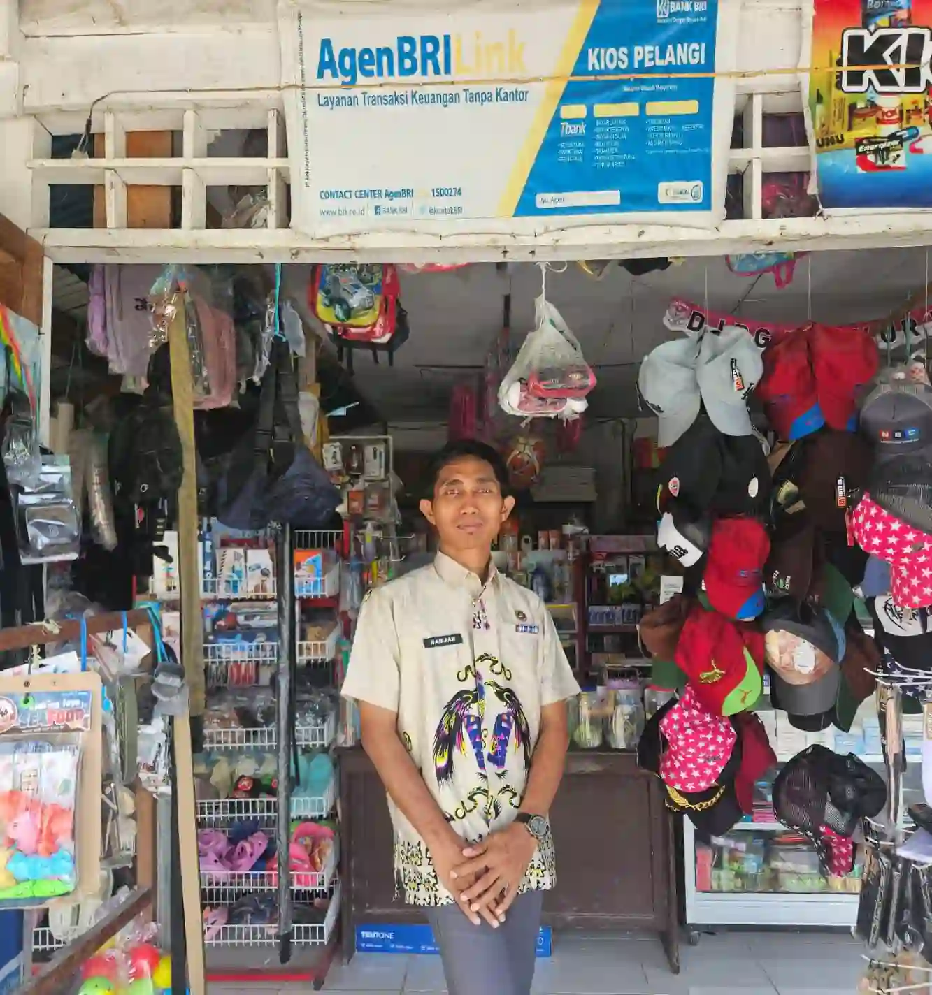 Lewat AgenBRILink, Guru di Papua Buka Akses Keuangan Desa Terpencil 