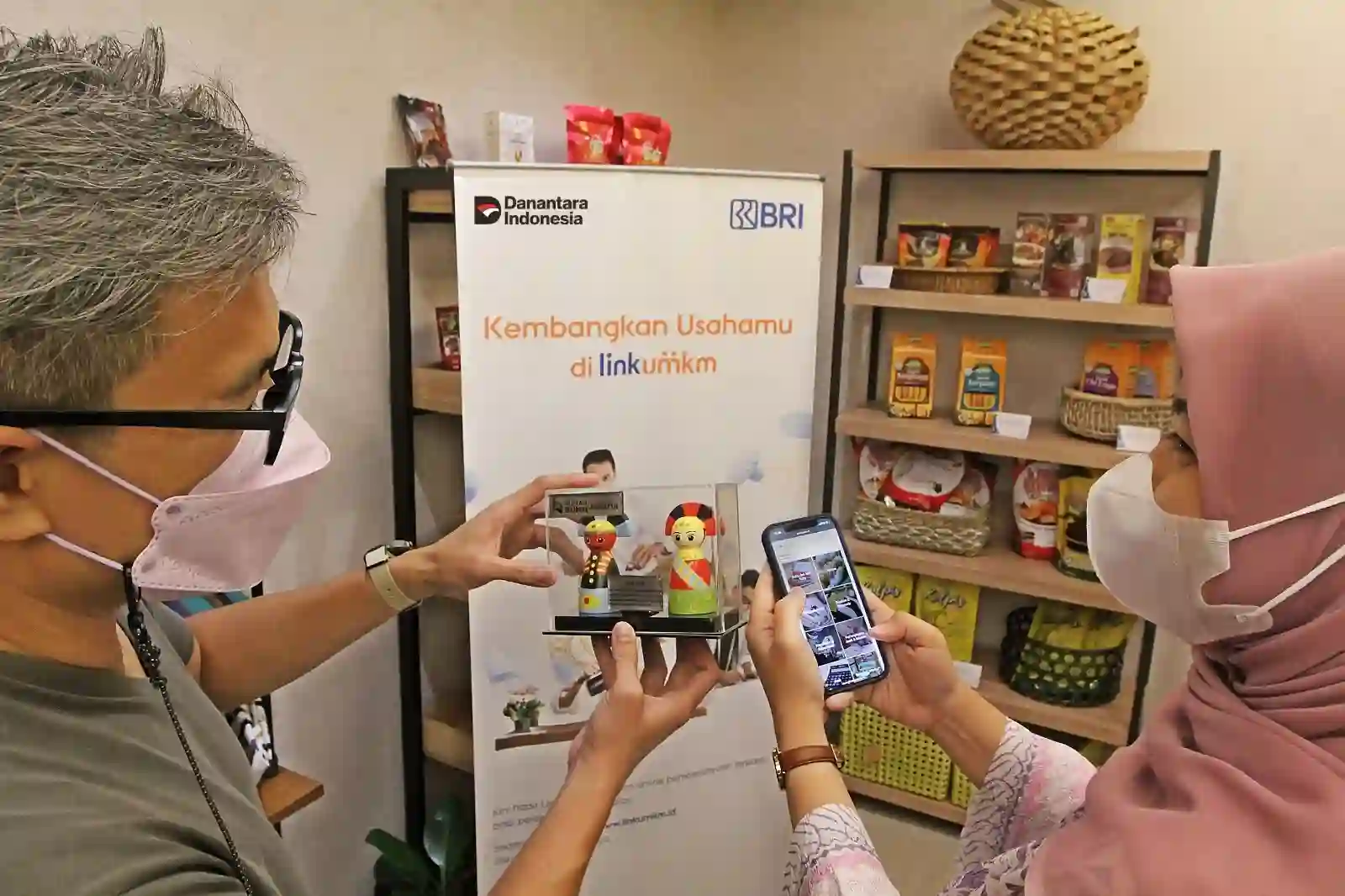 BRI Dorong 13,6 Juta UMKM Naik Kelas Lewat Aplikasi LinkUMKM