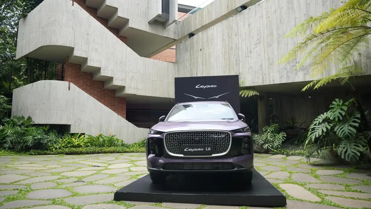 LEPAS Hadir di GJAW 2025, Perkenalkan SUV L8