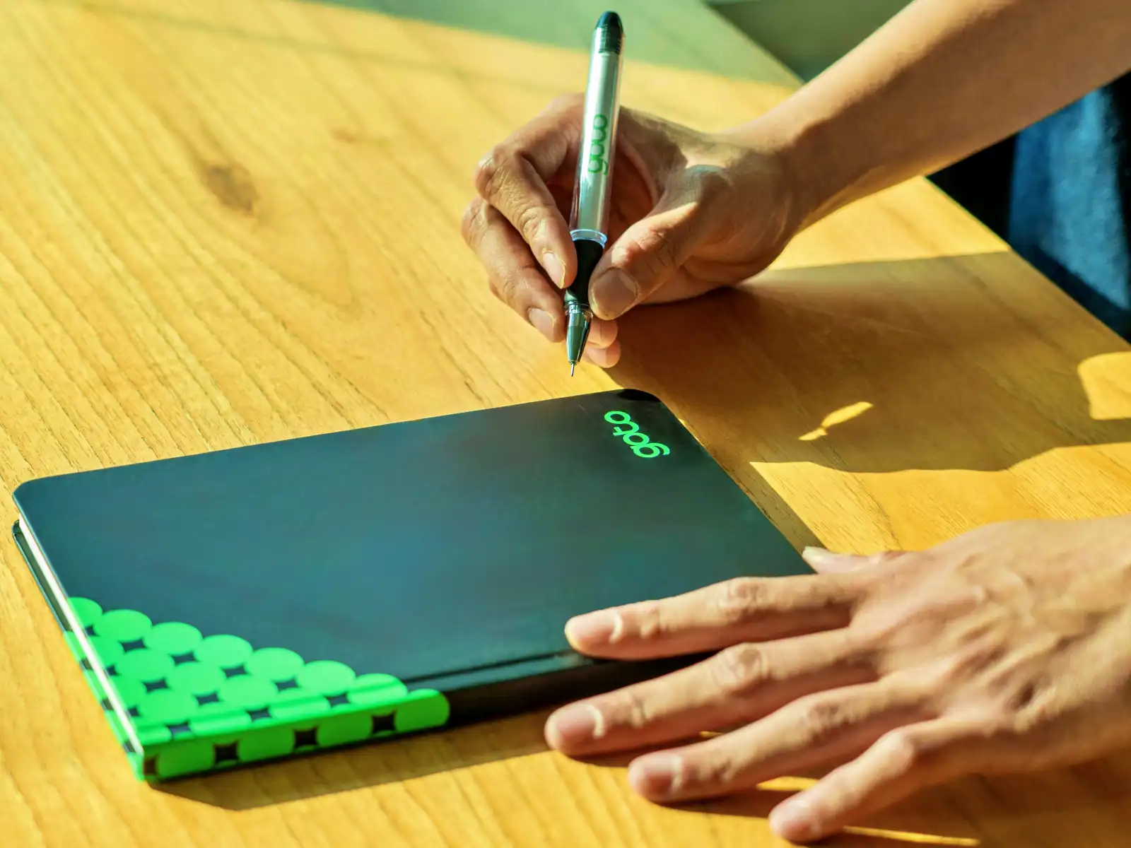 GOTO Ganti Dirut: Saham Naik–Antre Jual Tebal