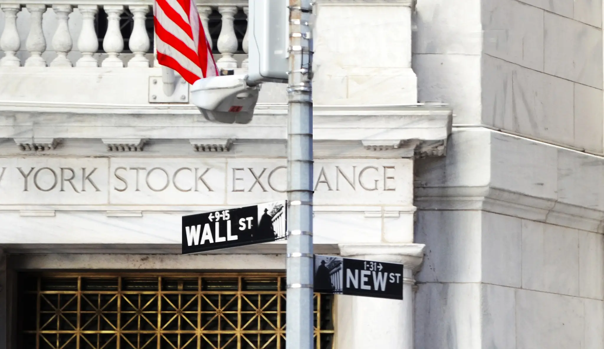 Wall Street Berakhir Bahagia, Dua Katalis ini Dorong Reli Kencang